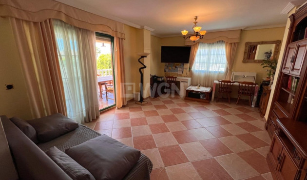 Odsprzedaż - Villa - Benidorm - Costa Blanca