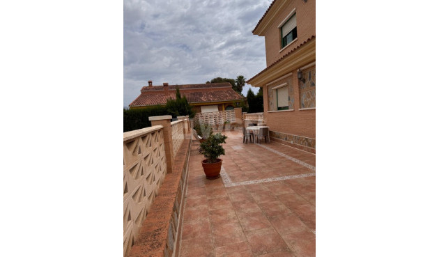 Odsprzedaż - Villa - Benidorm - Costa Blanca