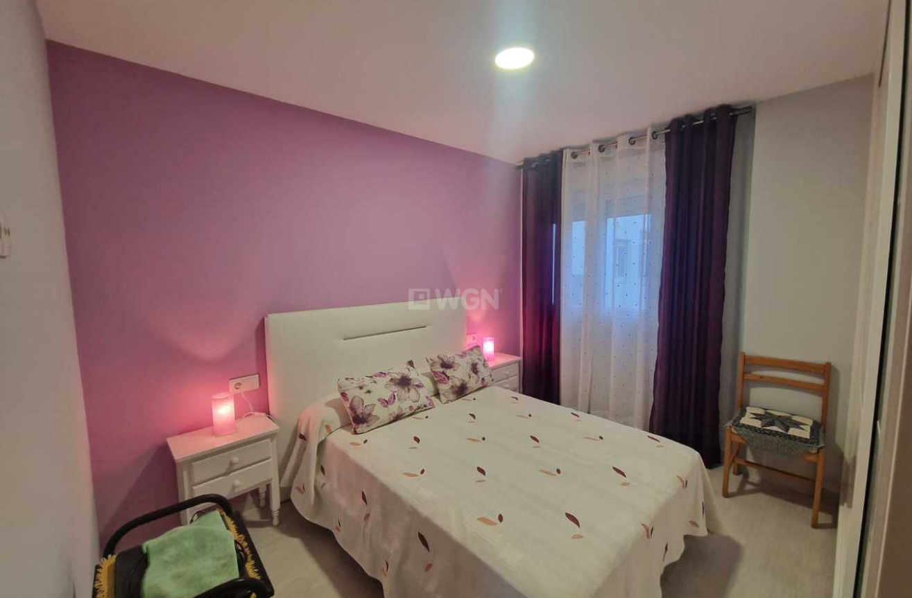 Resale - Apartment / flat - Torrevieja - Costa Blanca