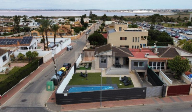Reventa - Villa - Torrevieja - Costa Blanca