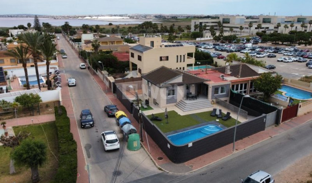 Reventa - Villa - Torrevieja - Costa Blanca