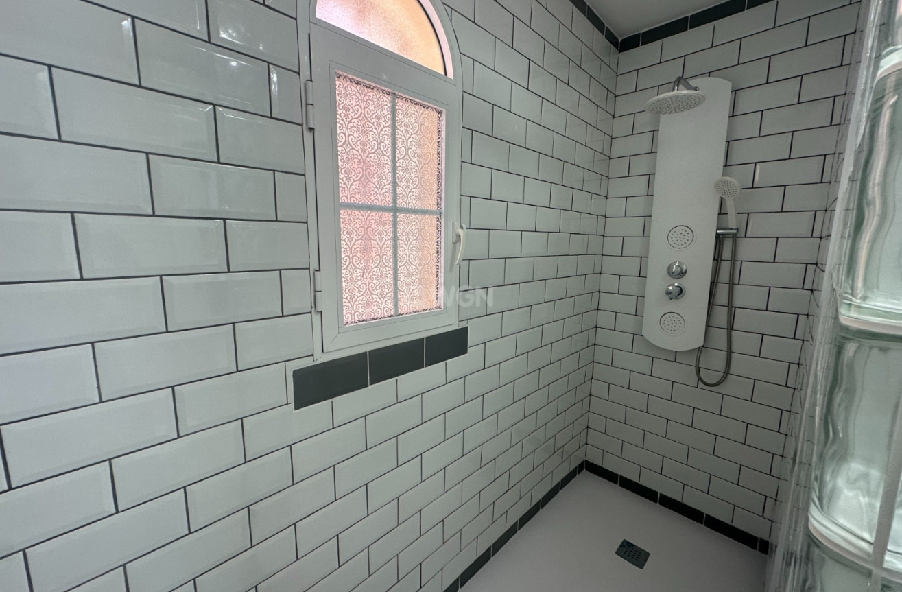 Reventa - Villa - Orihuela - Inland