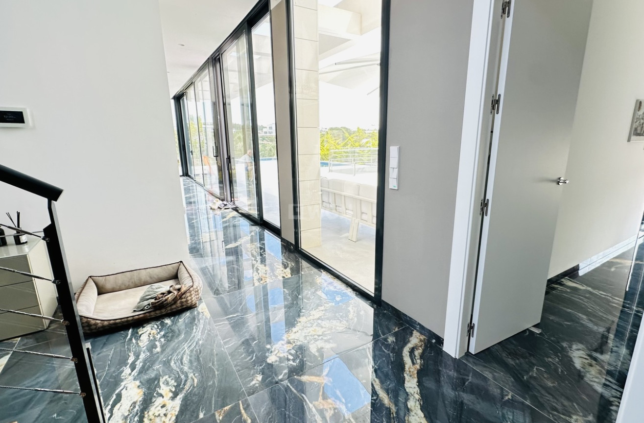 Wiederverkauf - Villa - Las Colinas Golf - Costa Blanca