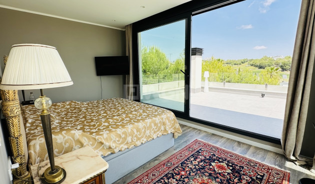 Wiederverkauf - Villa - Las Colinas Golf - Costa Blanca