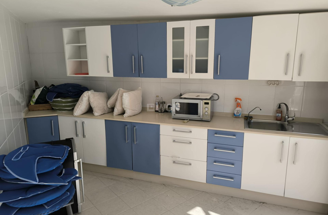 Resale - Villa - Torrevieja - La Siesta