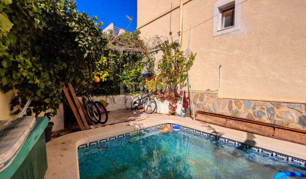 Odsprzedaż - Kamienica - San Miguel de Salinas - Inland