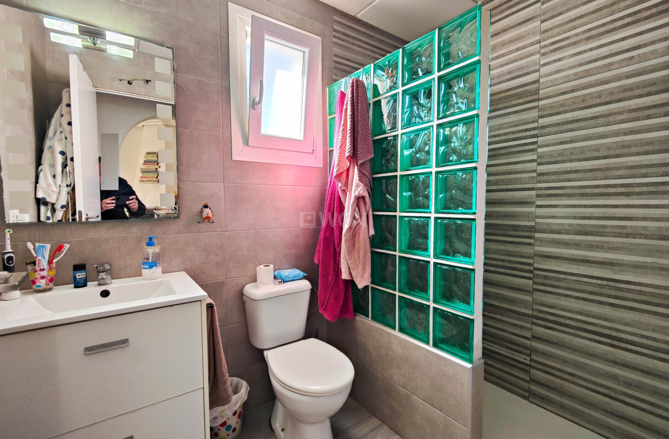 Odsprzedaż - Kamienica - San Miguel de Salinas - Inland