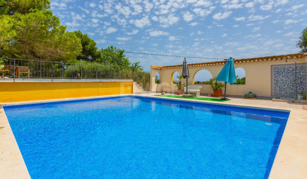 Wiederverkauf - Villa - Los Montesinos - Costa Blanca