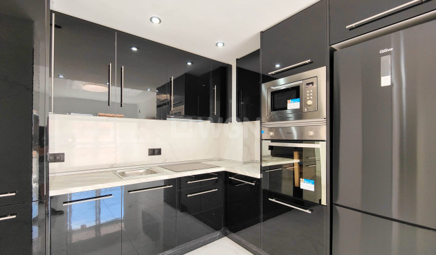 Resale - Apartment / flat - Orihuela Costa - Costa Blanca