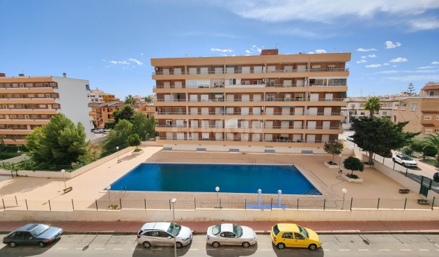 Resale - Apartment / flat - Orihuela Costa - Costa Blanca