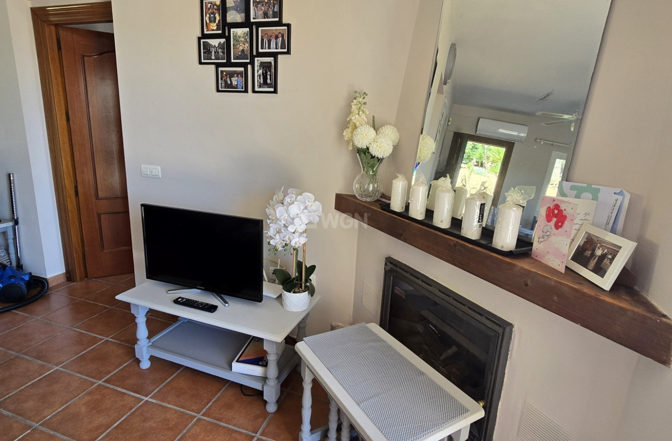 Resale - Villa - Puente De Don Manuel - Inland