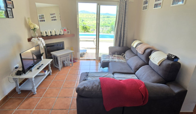 Resale - Villa - Puente De Don Manuel - Inland