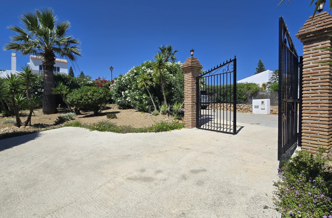 Resale - Villa - Puente De Don Manuel - Inland