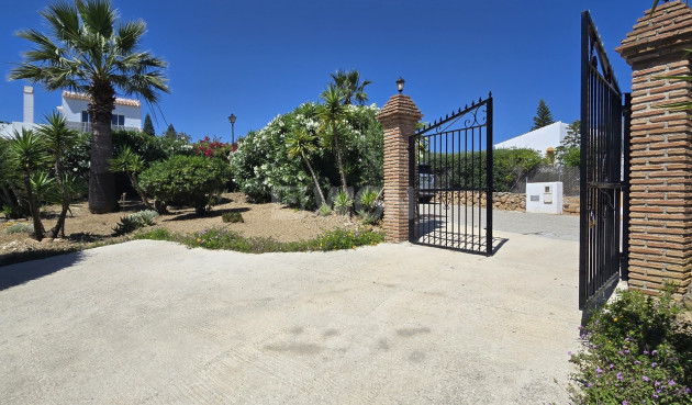 Resale - Villa - Puente De Don Manuel - Inland