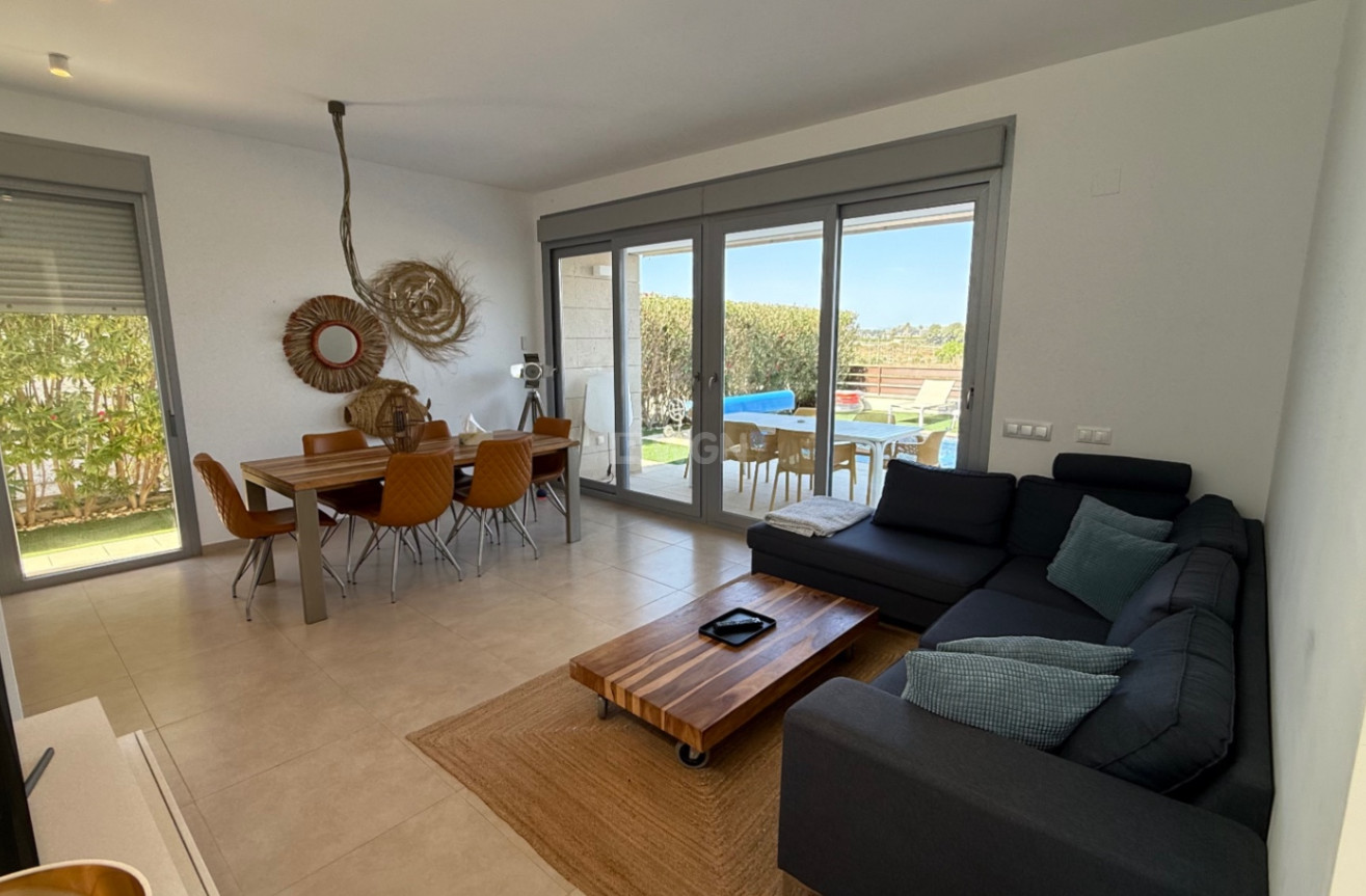 Odsprzedaż - Villa - Orihuela - Inland