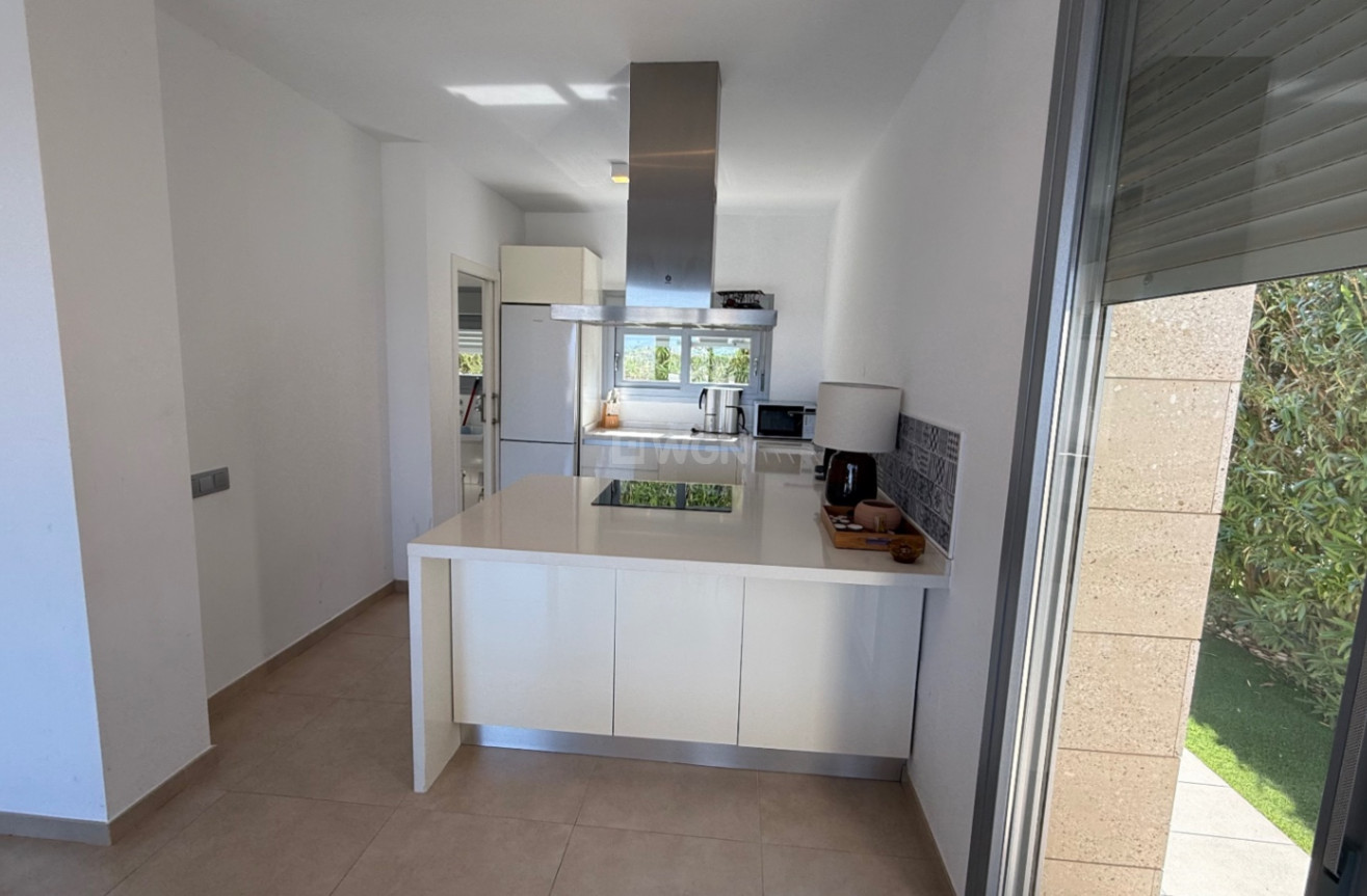 Odsprzedaż - Villa - Orihuela - Inland