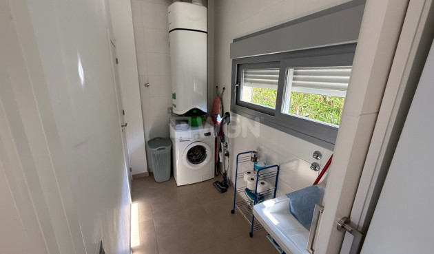 Odsprzedaż - Villa - Orihuela - Inland