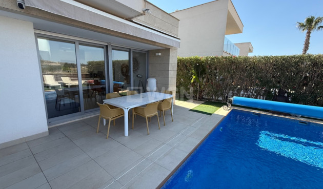 Odsprzedaż - Villa - Orihuela - Inland