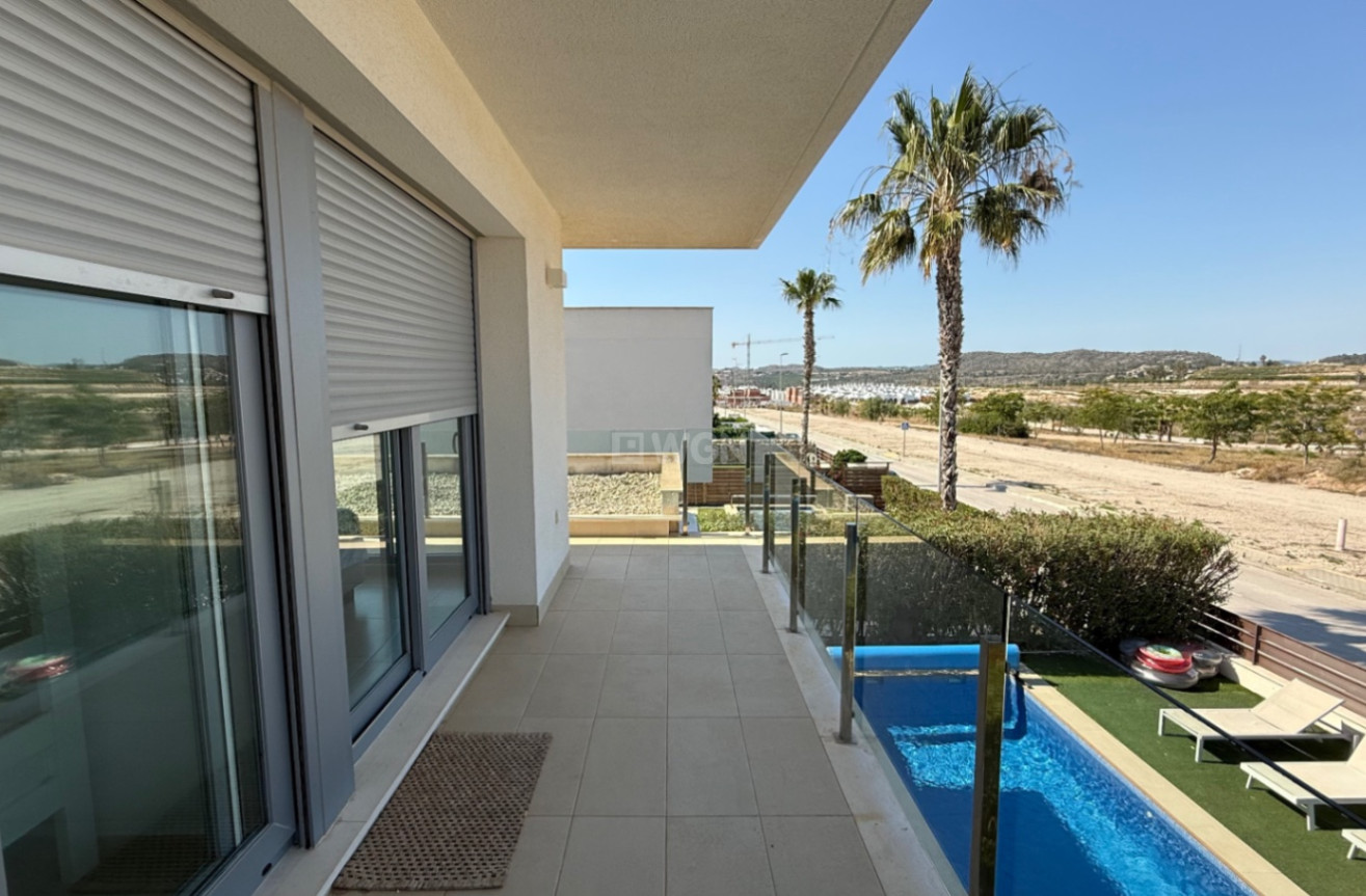 Odsprzedaż - Villa - Orihuela - Inland