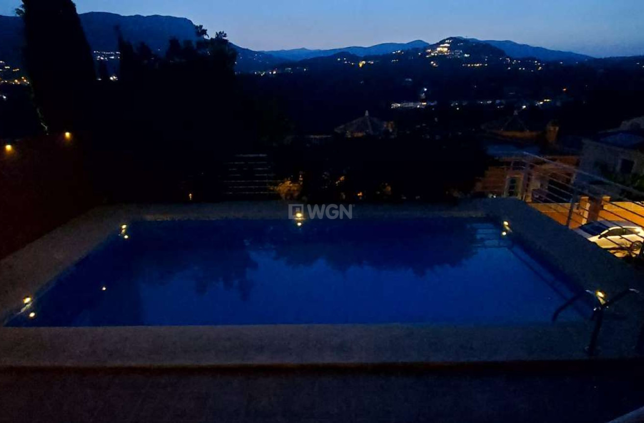 Odsprzedaż - Villa - Calpe - Costa Blanca