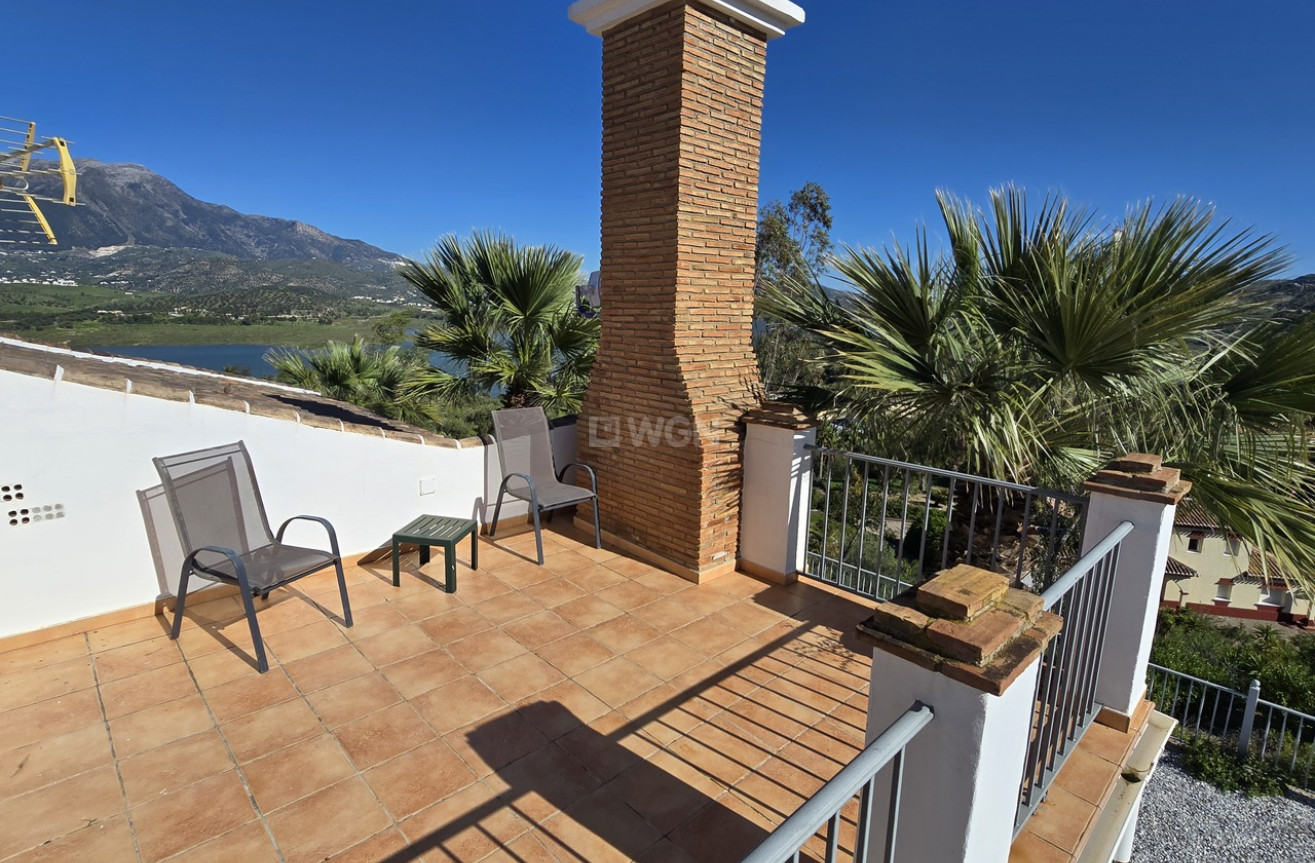 Odsprzedaż - Villa - Vinuela - Inland