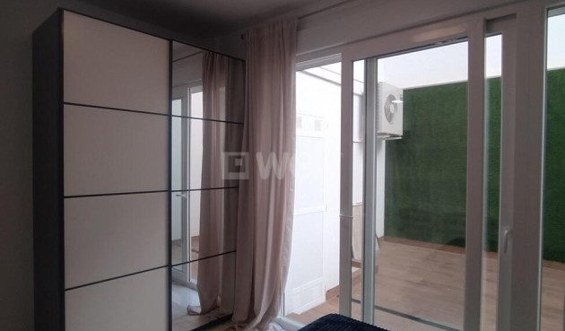 Reventa - Apartamento / piso - Torrevieja - Playa del Cura