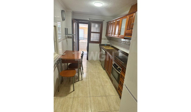Resale - Apartment / flat - Torrevieja - El Acequión - Los Náufragos
