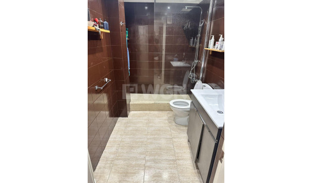 Resale - Apartment / flat - Torrevieja - El Acequión - Los Náufragos