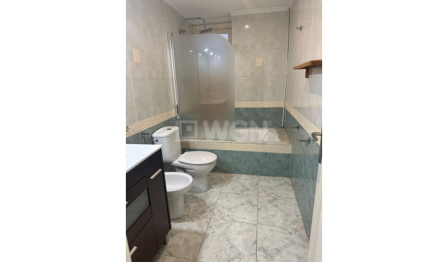 Resale - Apartment / flat - Torrevieja - El Acequión - Los Náufragos