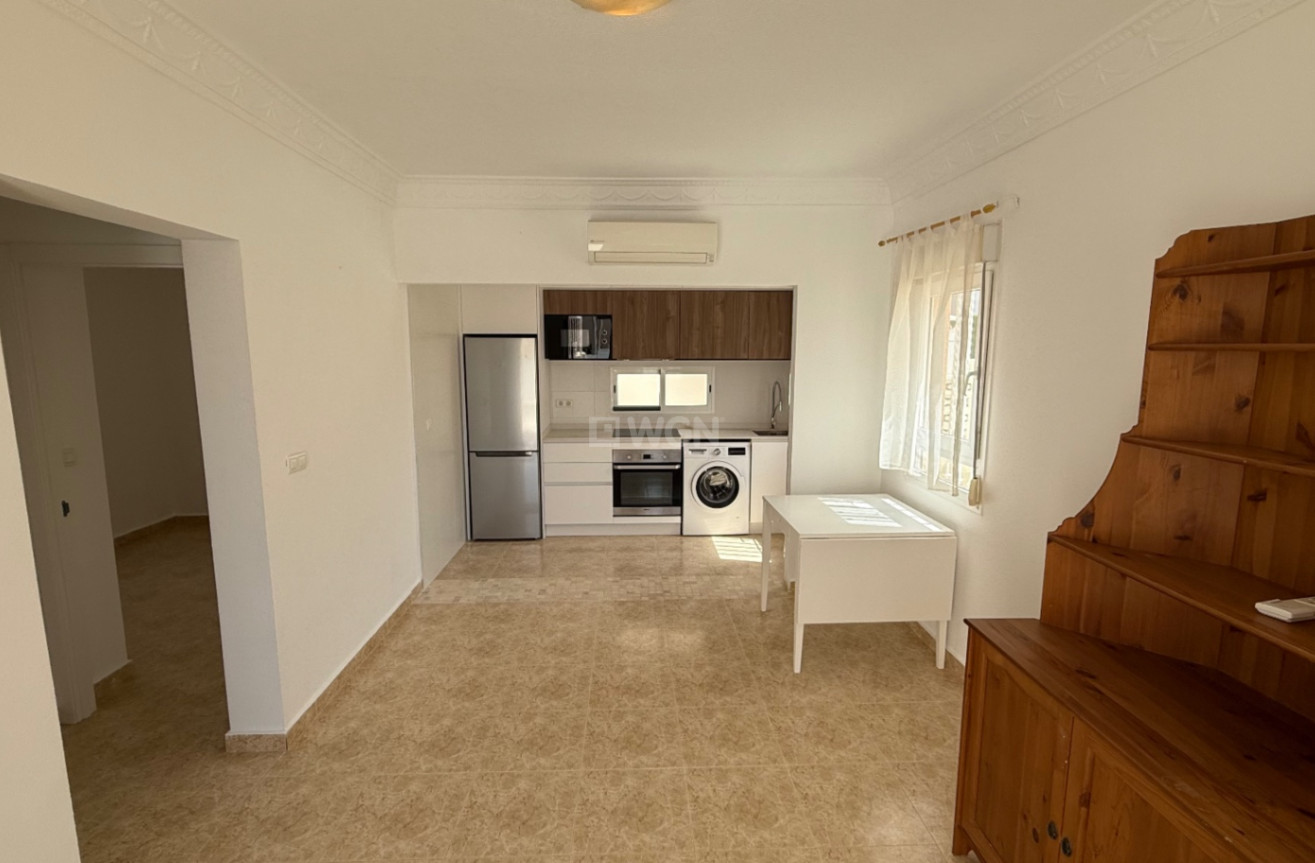 Resale - Villa - Torrevieja - Costa Blanca