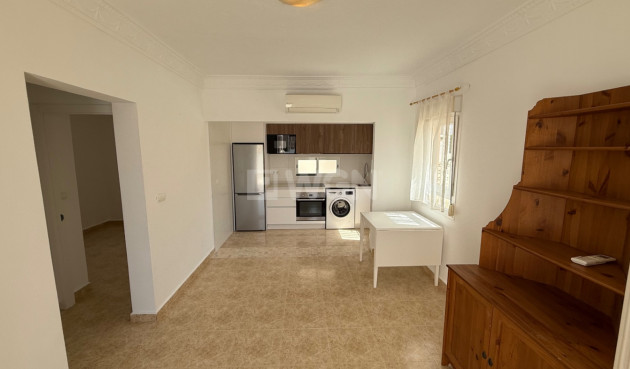 Resale - Villa - Torrevieja - Costa Blanca