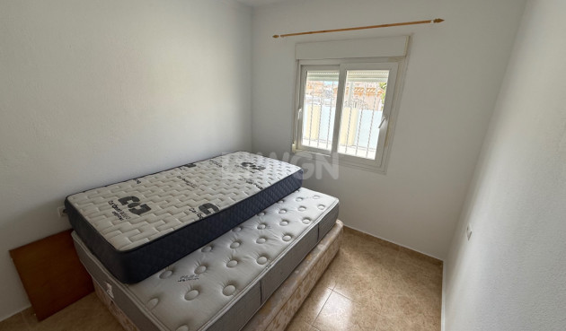 Resale - Villa - Torrevieja - Costa Blanca