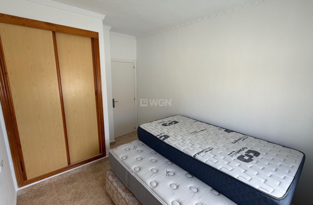 Resale - Villa - Torrevieja - Costa Blanca