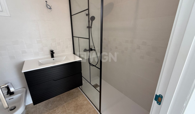 Resale - Villa - Torrevieja - Costa Blanca