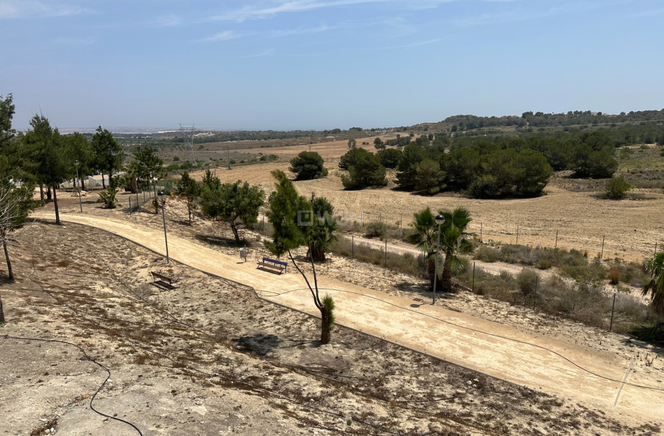 Reventa - Villa - San Miguel de Salinas - Inland