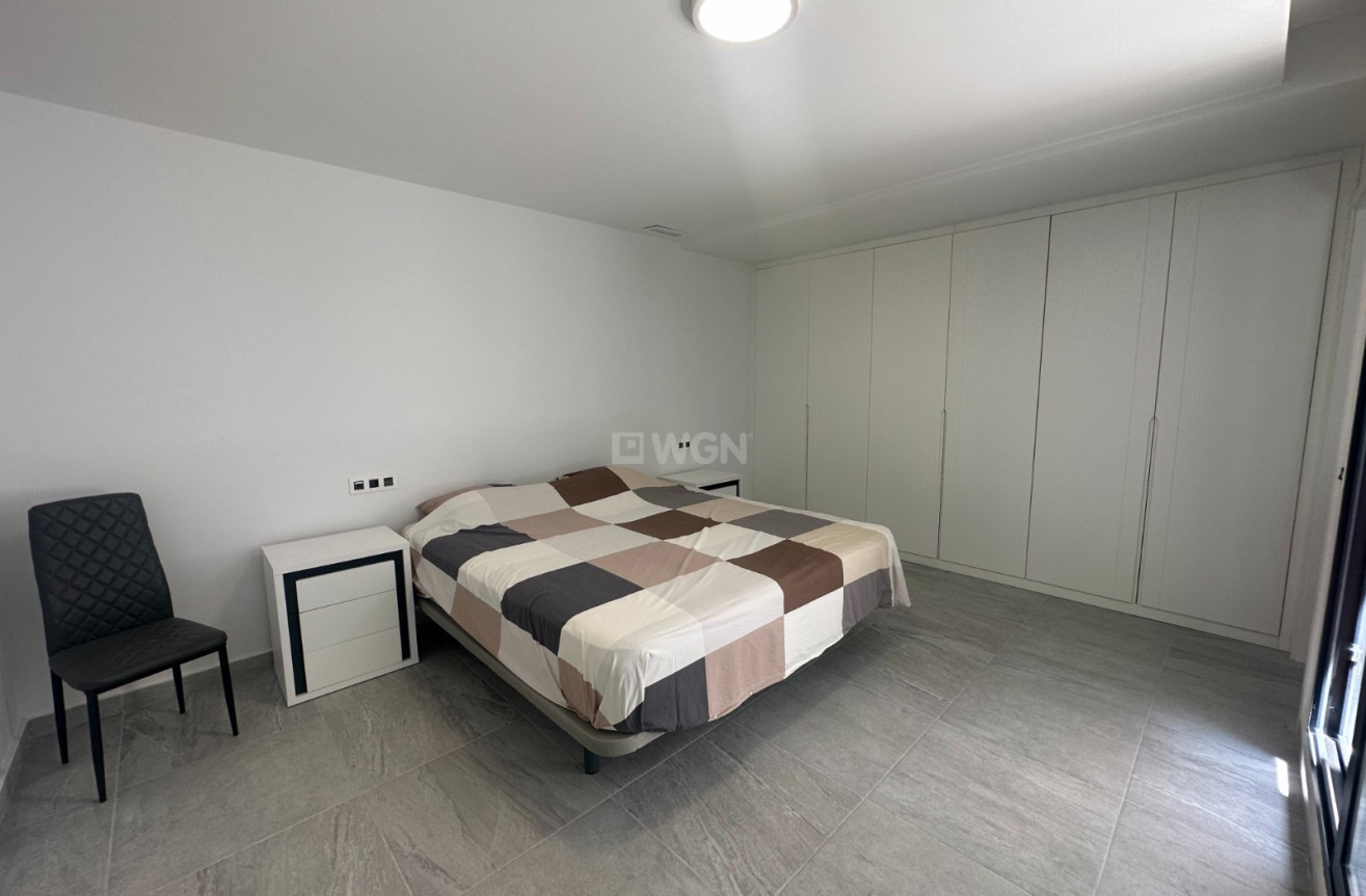 Reventa - Villa - San Miguel de Salinas - Inland