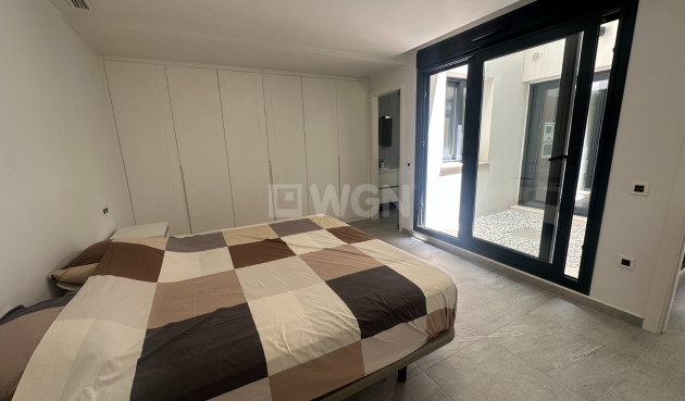 Reventa - Villa - San Miguel de Salinas - Inland