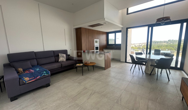 Reventa - Villa - San Miguel de Salinas - Inland