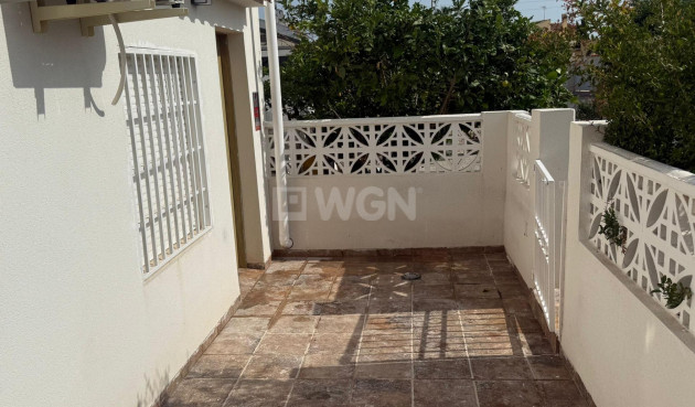 Odsprzedaż - Kamienica - Torrevieja - La Siesta - El Salado - Torreta