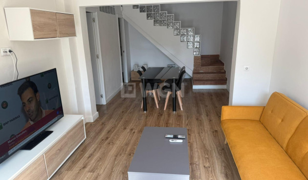 Odsprzedaż - Kamienica - Torrevieja - La Siesta - El Salado - Torreta