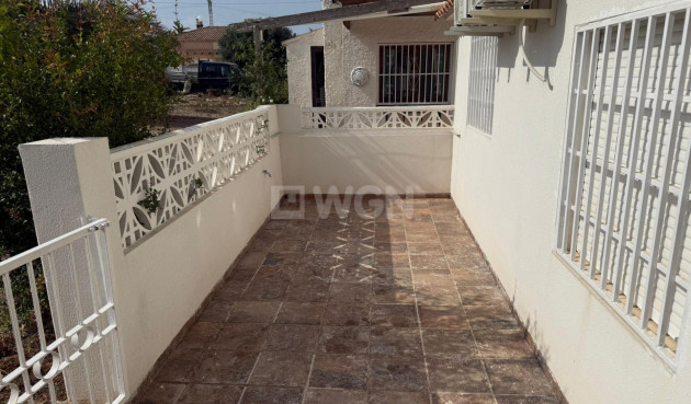 Odsprzedaż - Kamienica - Torrevieja - La Siesta - El Salado - Torreta