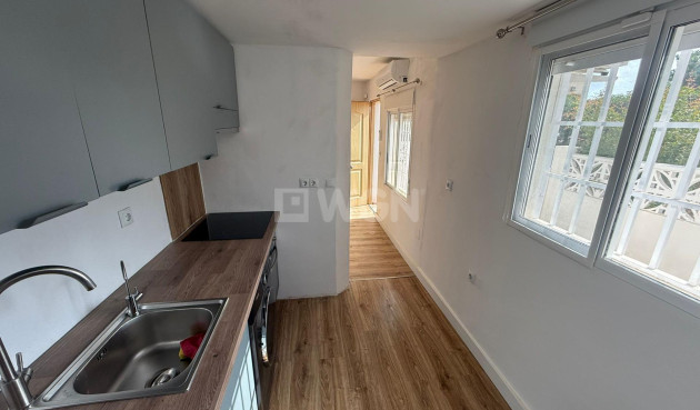 Odsprzedaż - Kamienica - Torrevieja - La Siesta - El Salado - Torreta