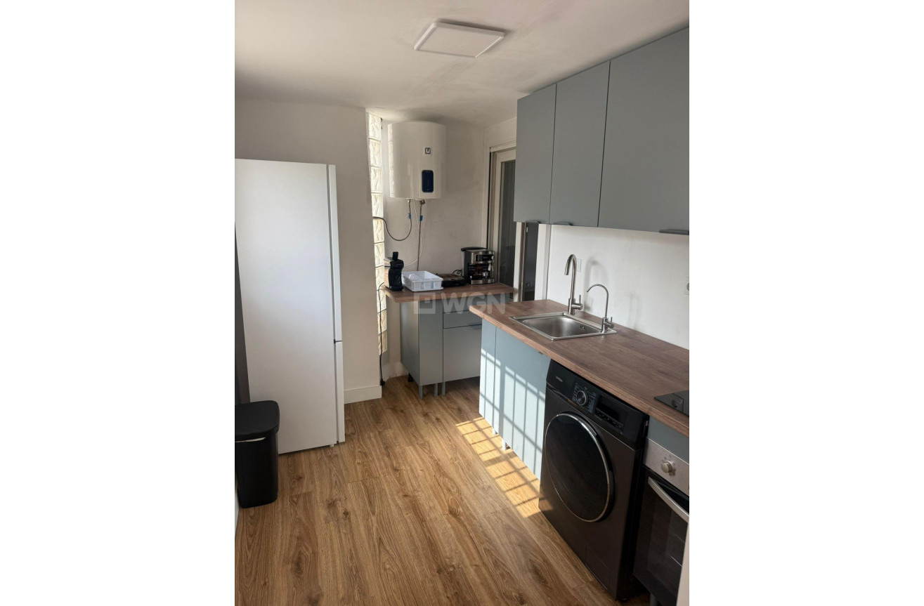 Odsprzedaż - Kamienica - Torrevieja - La Siesta - El Salado - Torreta