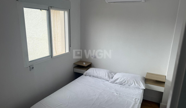 Odsprzedaż - Kamienica - Torrevieja - La Siesta - El Salado - Torreta