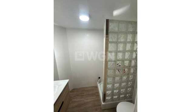 Odsprzedaż - Kamienica - Torrevieja - La Siesta - El Salado - Torreta