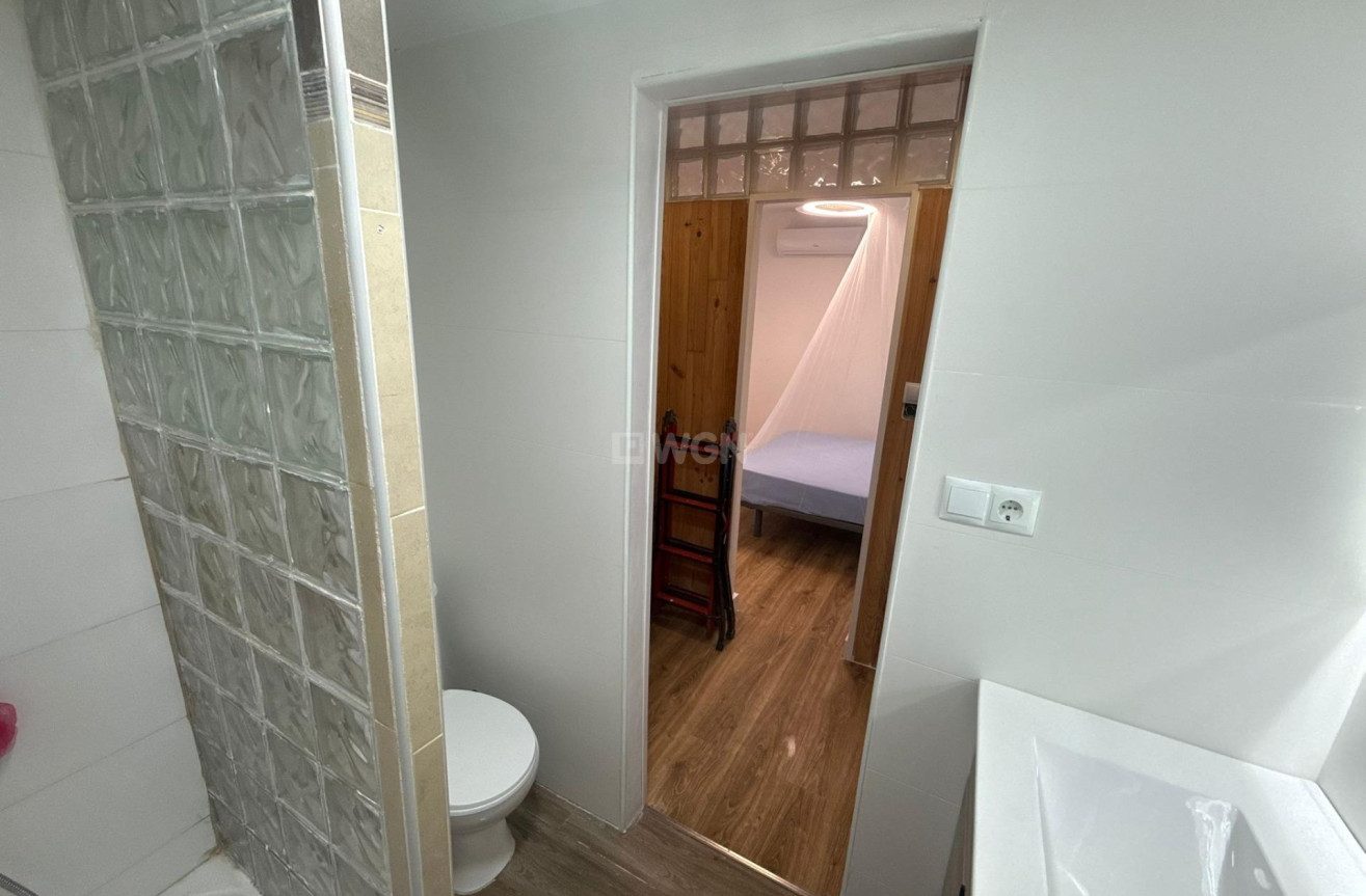 Odsprzedaż - Kamienica - Torrevieja - La Siesta - El Salado - Torreta