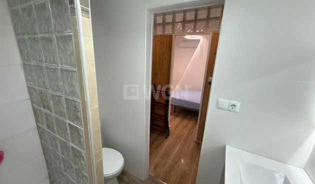 Odsprzedaż - Kamienica - Torrevieja - La Siesta - El Salado - Torreta