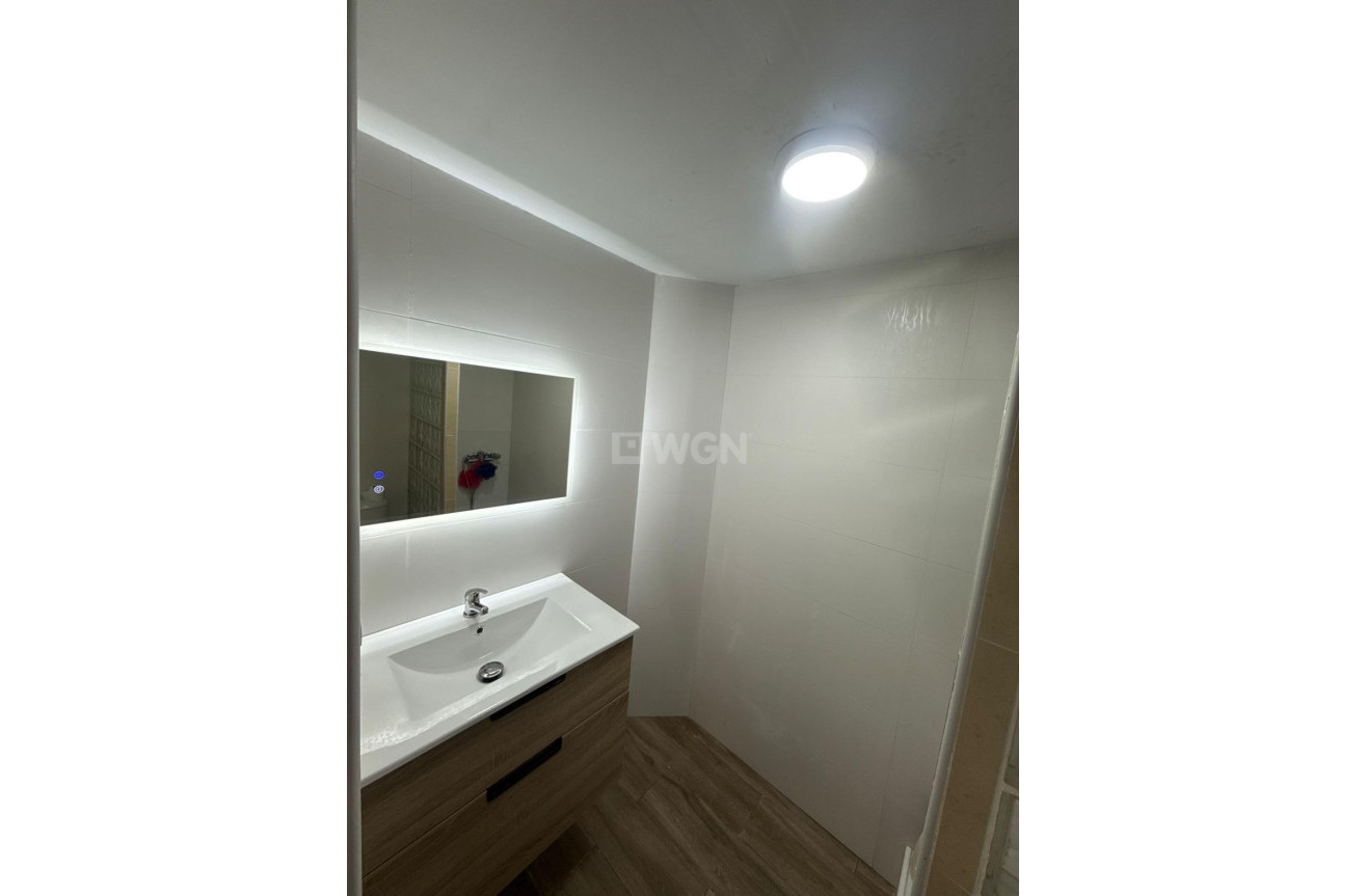 Odsprzedaż - Kamienica - Torrevieja - La Siesta - El Salado - Torreta