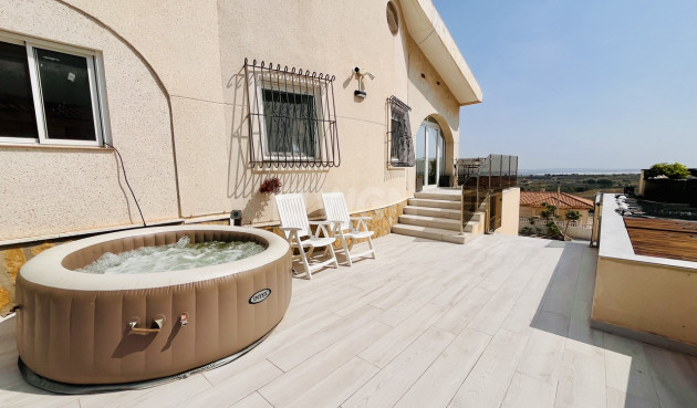 Resale - Villa - San Miguel de Salinas - Inland