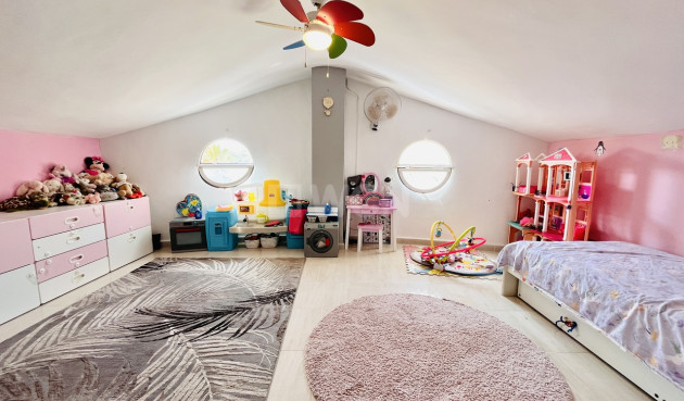 Resale - Villa - San Miguel de Salinas - Inland